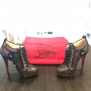 Christian Louboutin Venus Orlato